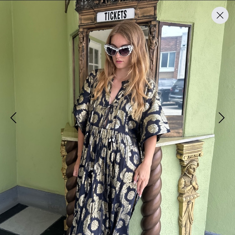 Chic Black and Gold Floral Maxi Dress